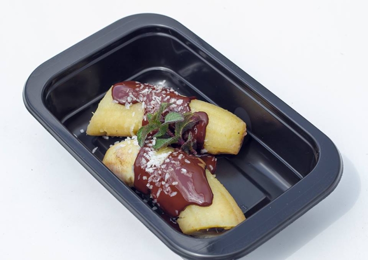 Pojemnik PP do zgrzewu 180 x 113 x 40 mm czarny - 690 szt./opak 4