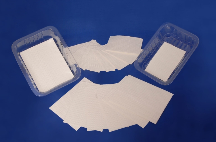 Podkłady absorpcyjne celulozowe jednostronnie laminowane - BIAŁE - wymiar: 80x120 mm - 2 500 sztuk/karton 2