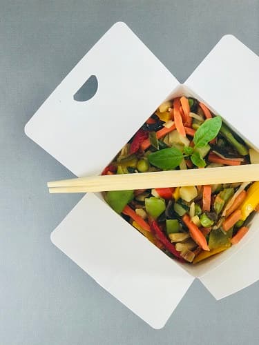 Asia food box, kolor biały, pojemność 780 ml, pokryty warstwą poliestru