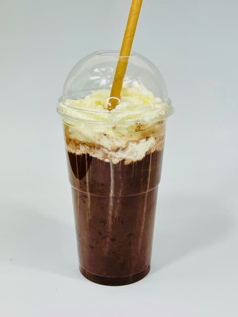 Kawa mrożona w kubku plastikowym blog